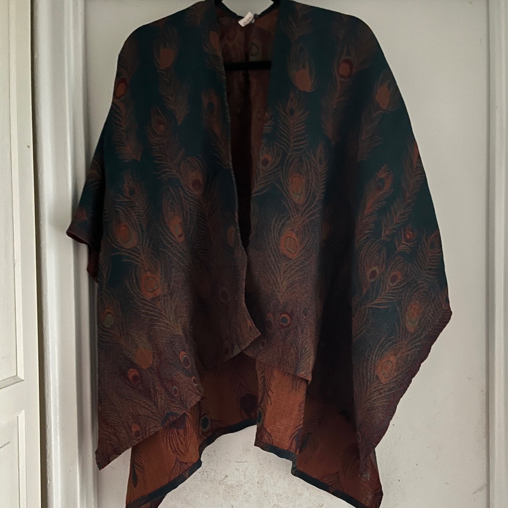 ANU 100% wool peacock feather pattern shawl ruana